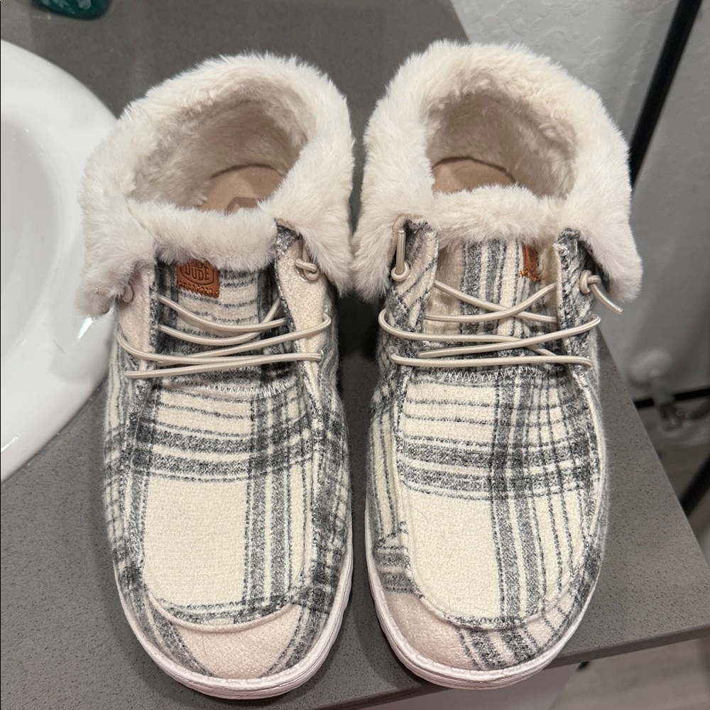 Hey Dude Women's Wendy Fold Boot in the Plaid Cozy Grey color